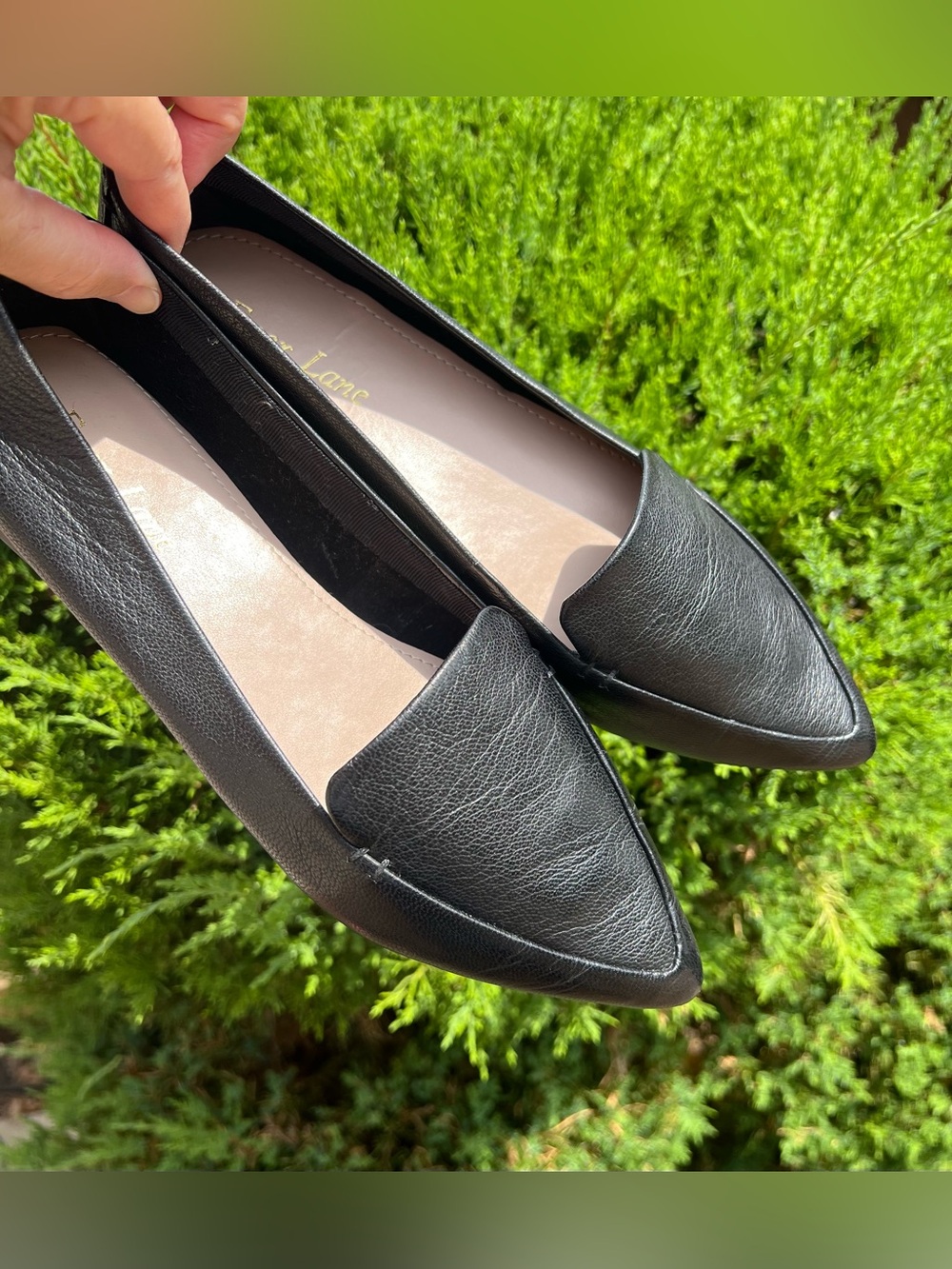 NEW Essex Lane Women’s Pointed Flats Shoes Size 7 Black Leather Slip On Loafers